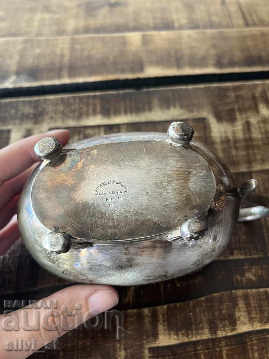 Vintage silver-plated milk jug with price 42.00 BGN | € 21.47 Vintage silver-plated milk jug with price 42.00 BGN | € 21.47