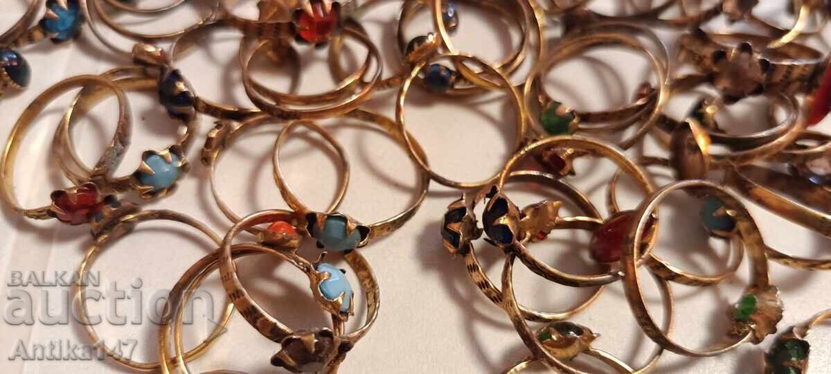 Auction  Vintage rings from the last century - 164 pieces mix of models