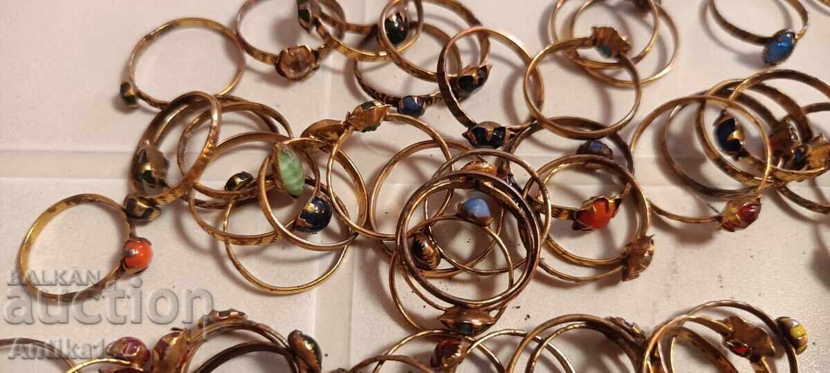 Vintage rings from the last century - 164 pieces mix of models - 5