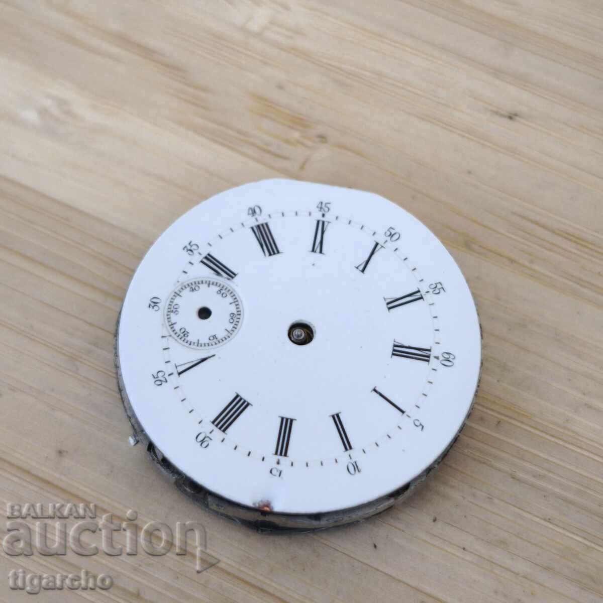 Механизъм за мъжки часовник с цена 45.00 лв. | € 23.01 Механизъм за мъжки часовник с цена 45.00 лв. | € 23.01