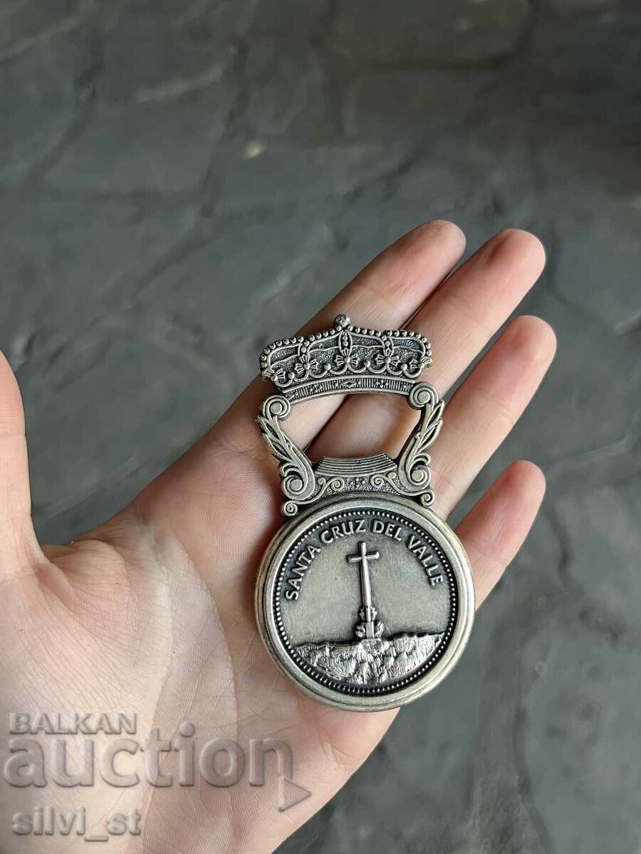 Bottle opener / Spain, Santa Cruz del Valle Bottle opener / Spain, Santa Cruz del Valle
