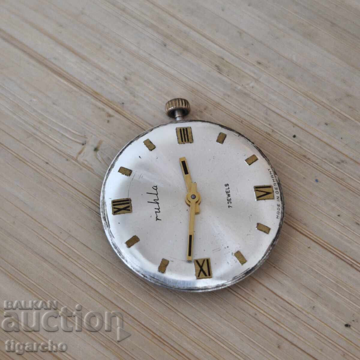 Μηχανισμός ανδρικού ρολογιού Ruhla με τιμή 15.00 BGN | € 7.67