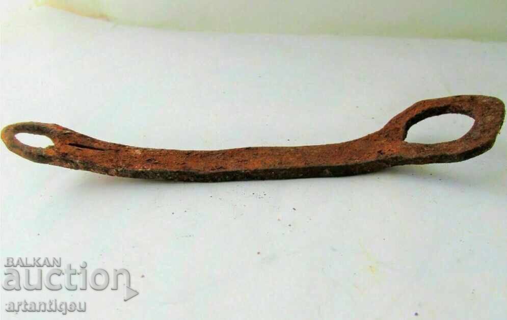 Αρχαία σφυρήλατη σιδερένια λαβή πόρτας με μοχλό - 6