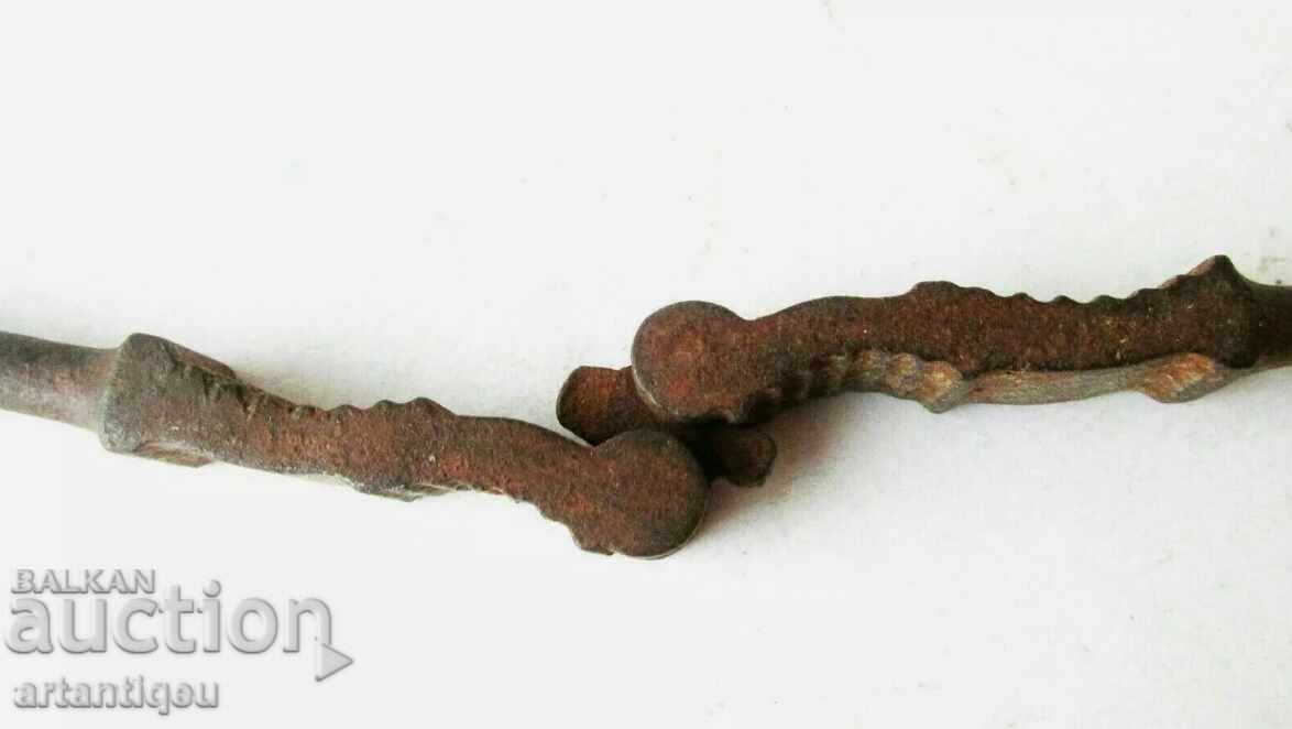 Антична метална лешникотрошачка – Рядка колекционерска вещ - 6