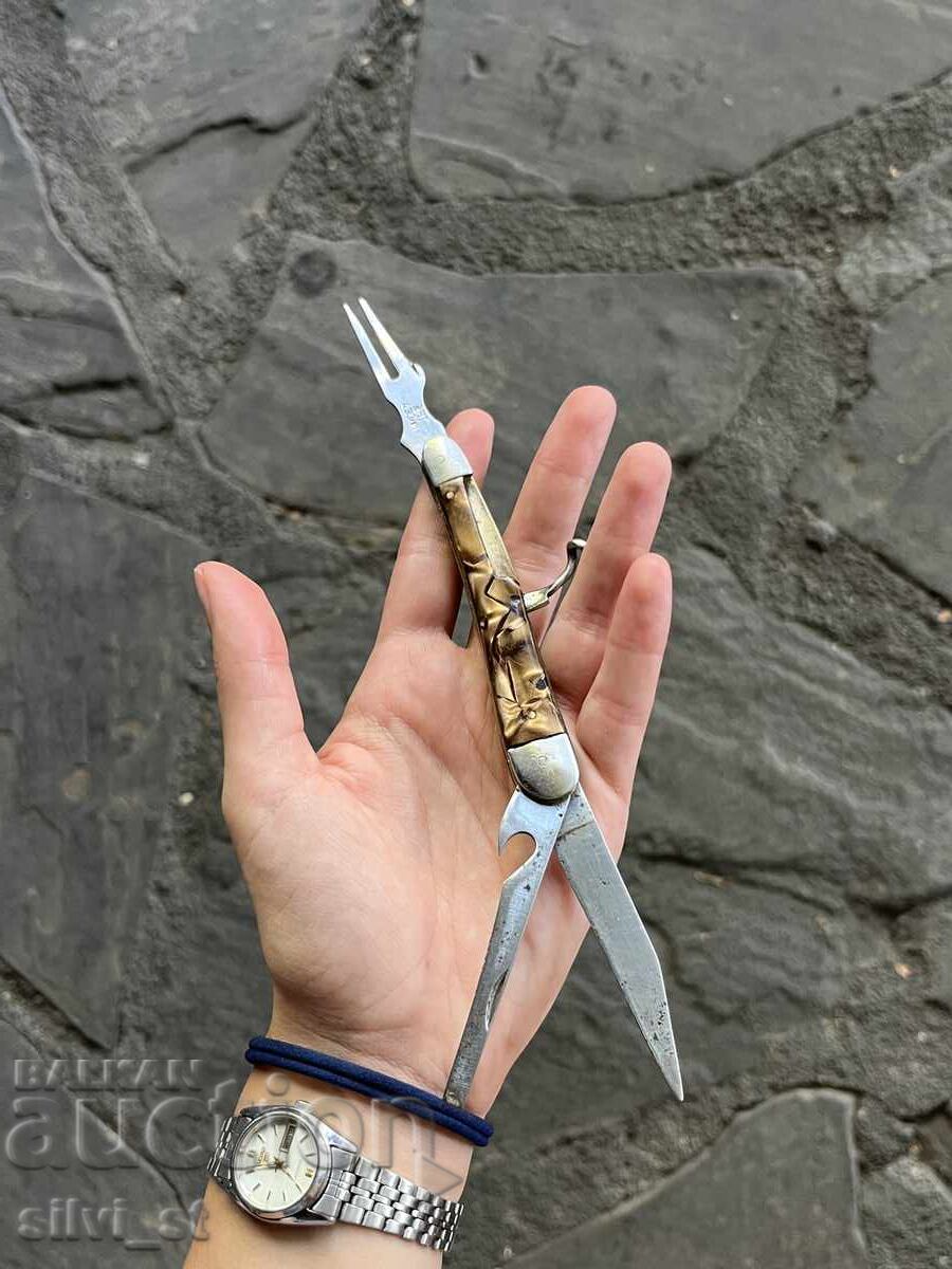 Pocket knife with price 18.00 BGN | € 9.20 Pocket knife with price 18.00 BGN | € 9.20