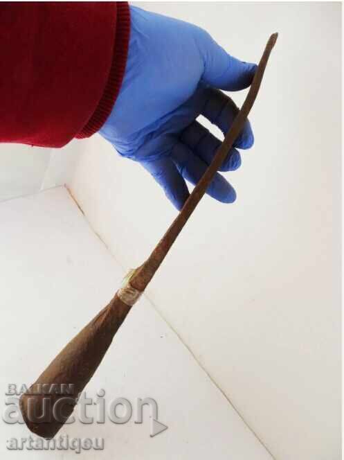 Δημοπρασία Αρχαίο σιδερένιο μεγάλο μαχαίρι, δρεπάνι Κοσέρ – πολύ σπάνιο