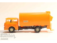 PREFO  H0 1/87  SKODA  ШКОДА МАДАРА   КАМИОН МОДЕЛ КОЛИЧКА