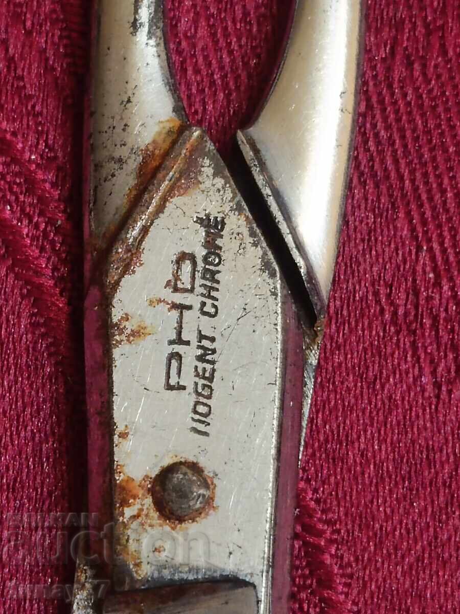 Lot de foarfece vechi cu marcaje cu preț € 9.00 | 17.60 BGN