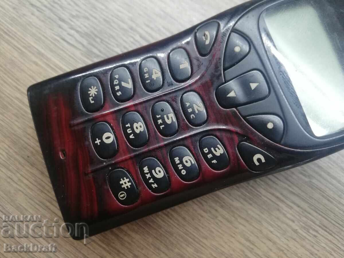 Auction  Old Retro Phone Mobile Phone Benefon DRAGON TDP70WP