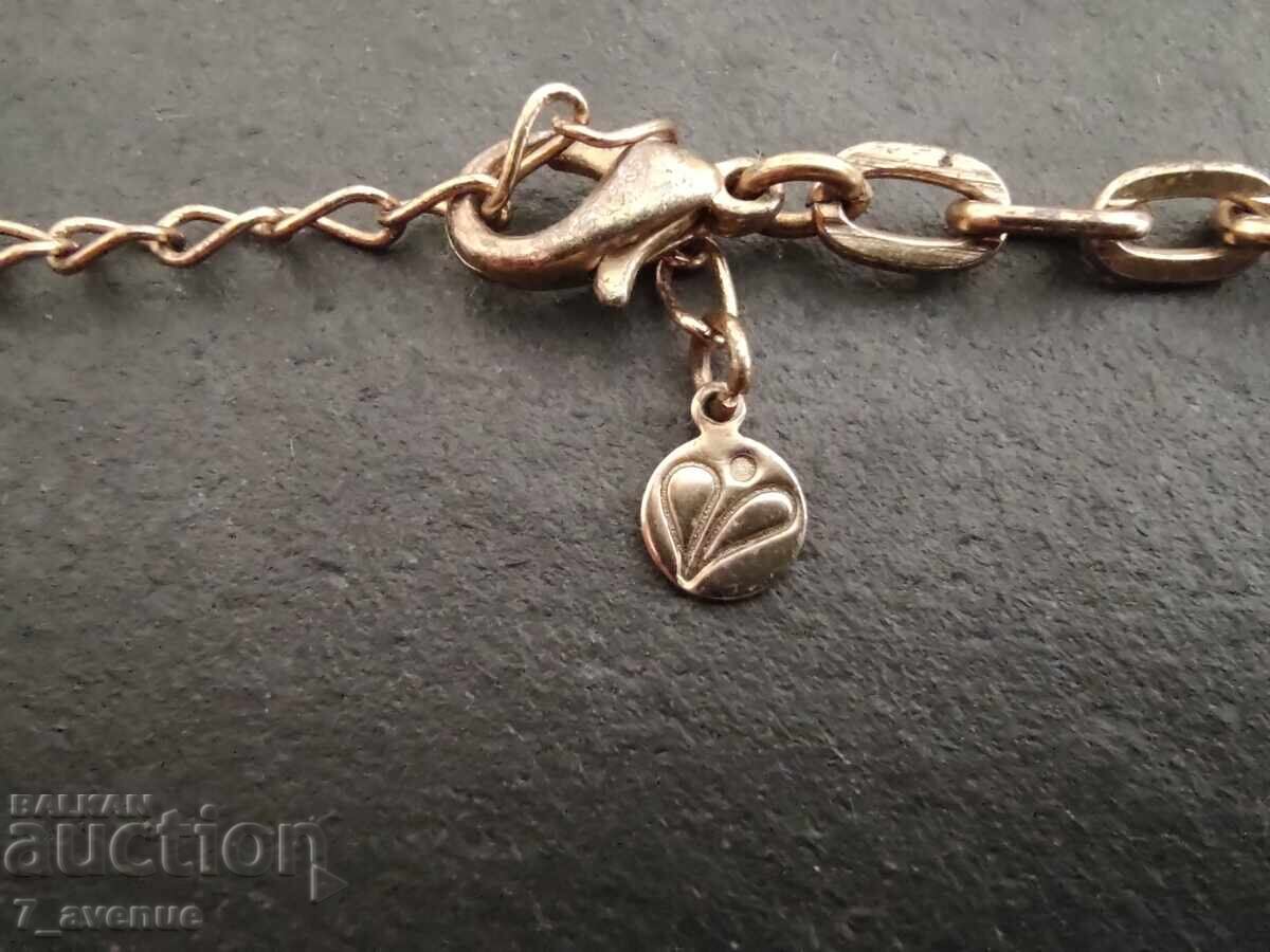 Γερδάνι, κολιέ, κόσμημα, μαρκόβου εφέ 10.08.2025 - 5