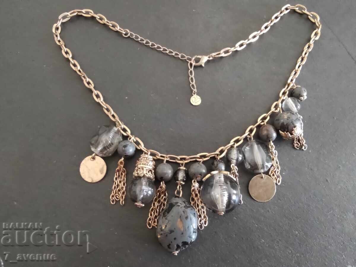 Γερδάνι, κολιέ, κόσμημα, μαρκόβου εφέ 10.08.2025