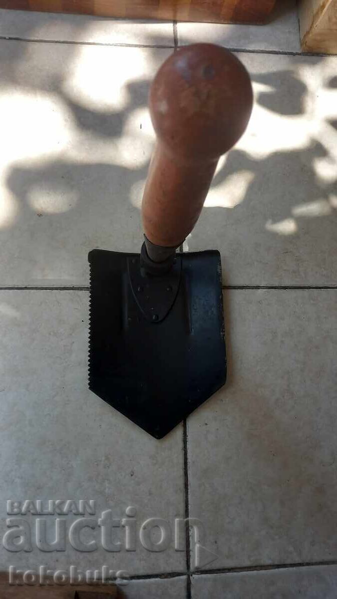Military spade Military spade