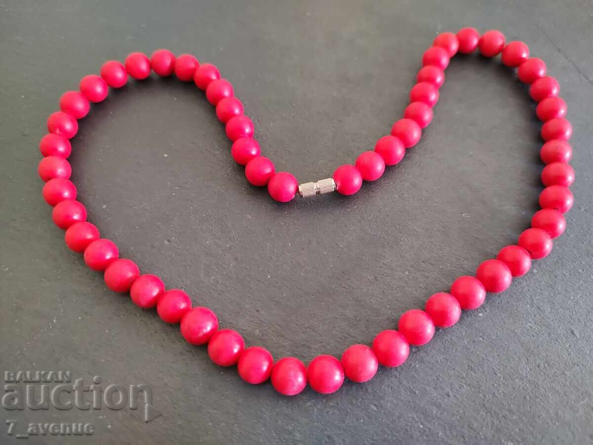 Necklace, pendant, jewelry, beautiful color, 70s 10.08.2025