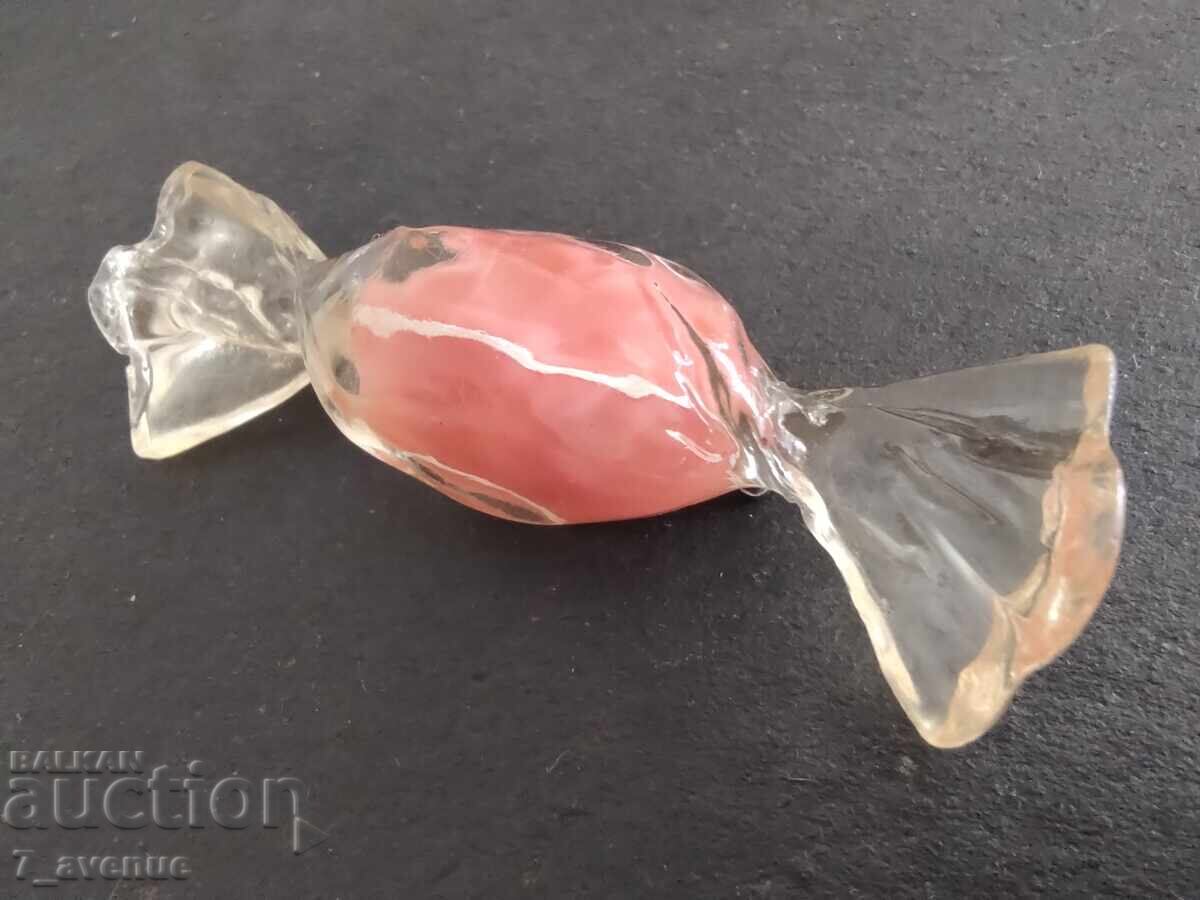 Auction Brooch - candy jewelry, 70s 10.08.2025 Auction Brooch - candy jewelry, 70s 10.08.2025