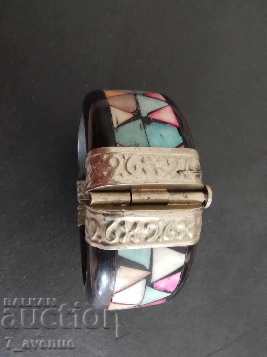 Necklace jewelry, with bone inlay 70s, 10.08.2025 with price 69.00 BGN | € 35.28