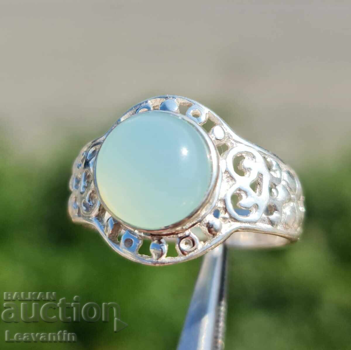 Auction Silver ring with Chalcedony Auction Silver ring with Chalcedony