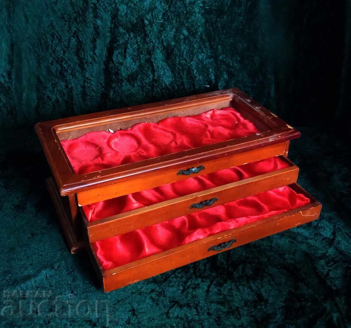 Livrarea Cutie pentru 30 de ceasuri de buzunar