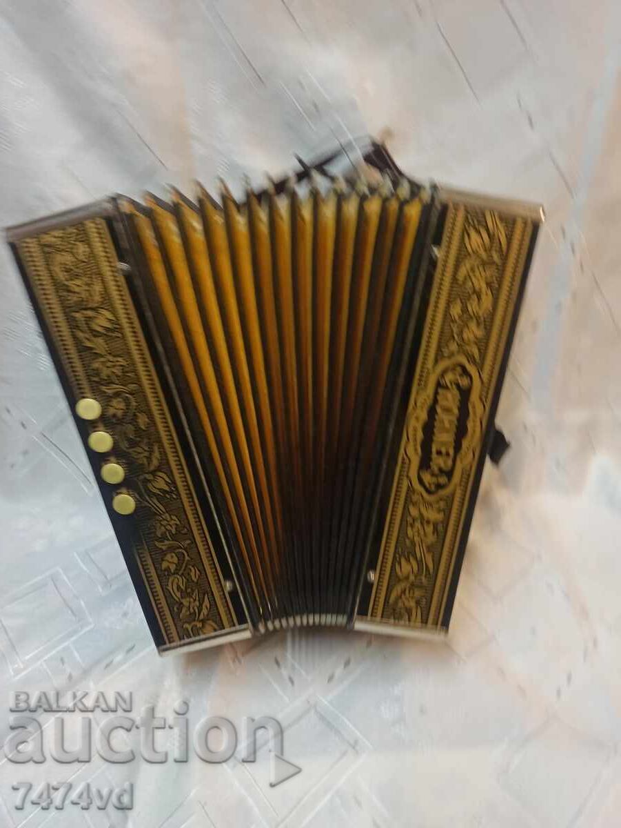 Auction Rare collector's accordion - Hohner - single-row diatonic Auction Rare collector's accordion - Hohner - single-row diatonic