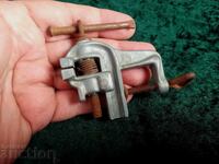 Menghină mică de bijutier pentru ceasornicari