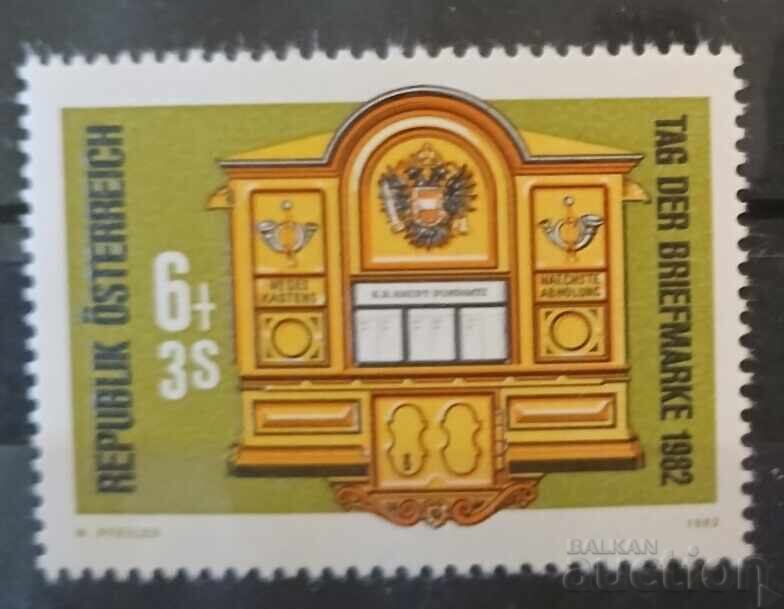 Austria 1982 Day of the Stamp MNH Austria 1982 Day of the Stamp MNH