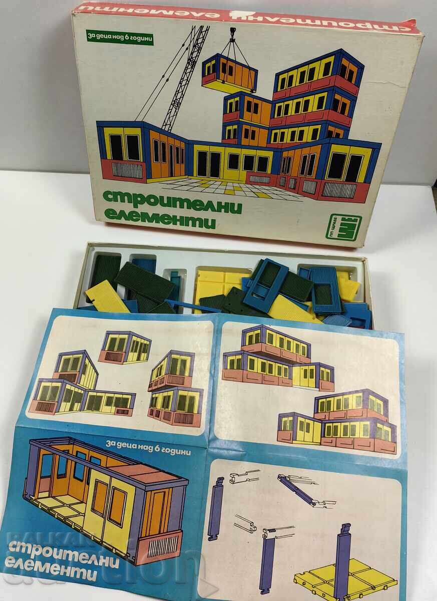 Доставка на СТРОИТЕЛ СОЦ НАСТОЛНА ИГРА В КУТИЯ ДЕТСКА ИГРАЧКА