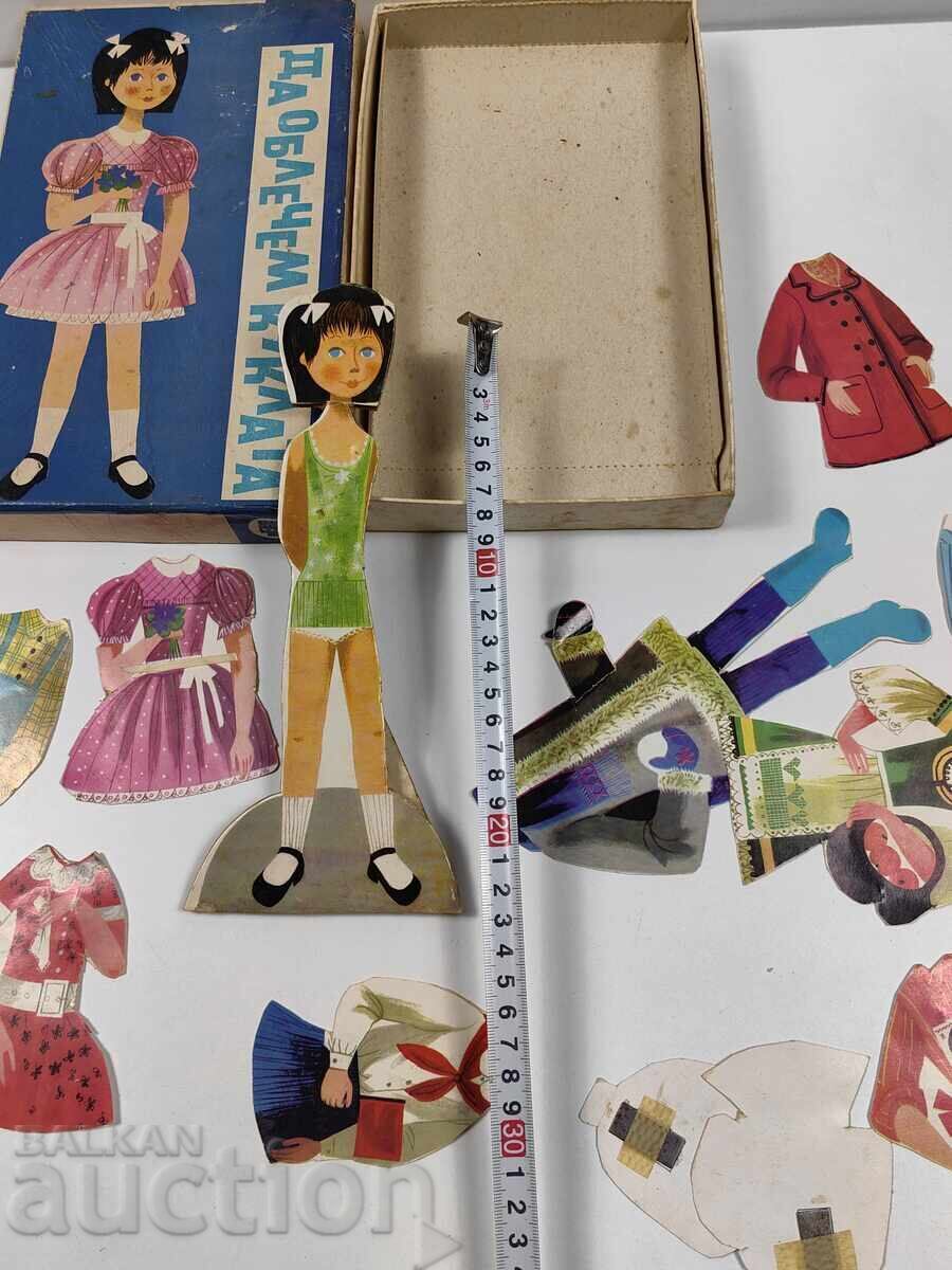 SĂ ÎMBRĂCĂM PĂPUȘA JOC DE SOCIETATE SOCIALIST ÎN CUTIE - 6