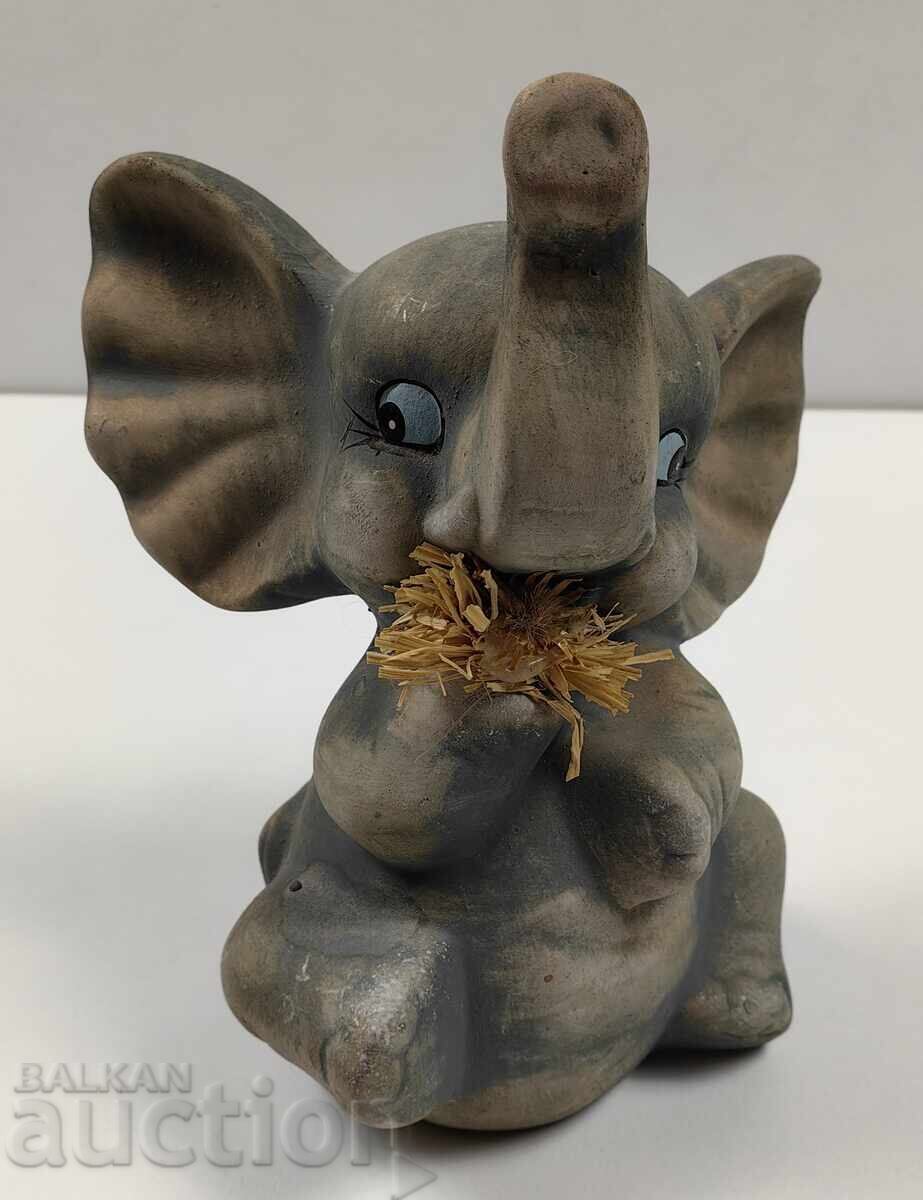 LARGE HEALTHY CERAMIC ELEPHANT CERAMIC ELEPHANT FIGURE