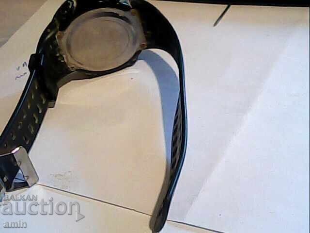 Lot of 2 sports watches, working, no battery, multi-function - 5