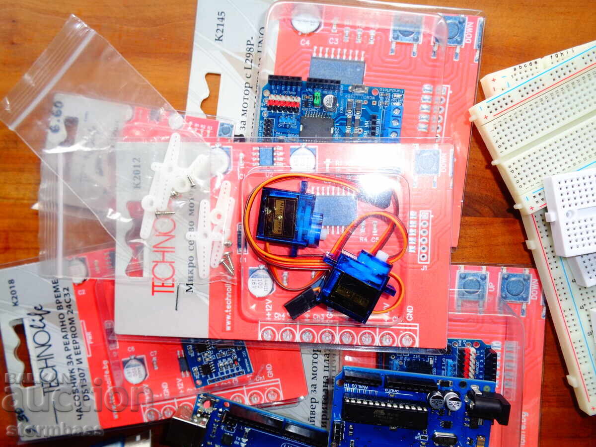 Delivery of Arduino UNO R3