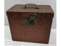 CUTIE MARE VECHE DE LEMN, LACĂT FĂRĂ CHEIE, VALIZĂ, CUFĂR