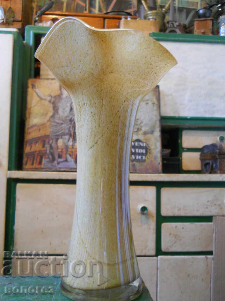 Large Glass Floor Vase with price 150.00 BGN | € 76.69 Large Glass Floor Vase with price 150.00 BGN | € 76.69