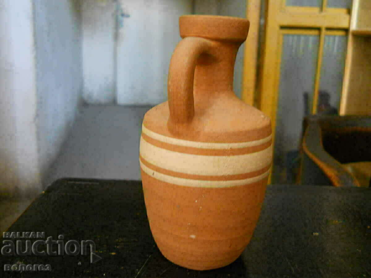 Ceramic vase with price 5.00 BGN | € 2.56 Ceramic vase with price 5.00 BGN | € 2.56