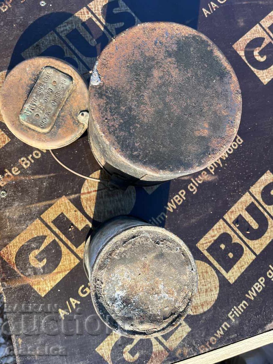 Military grease container for weapons - 7