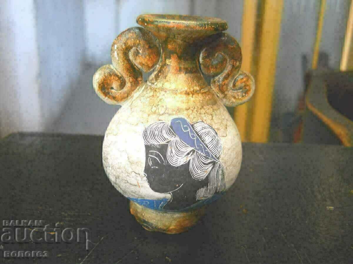 Small ceramic vase with antique motifs - Greece Small ceramic vase with antique motifs - Greece