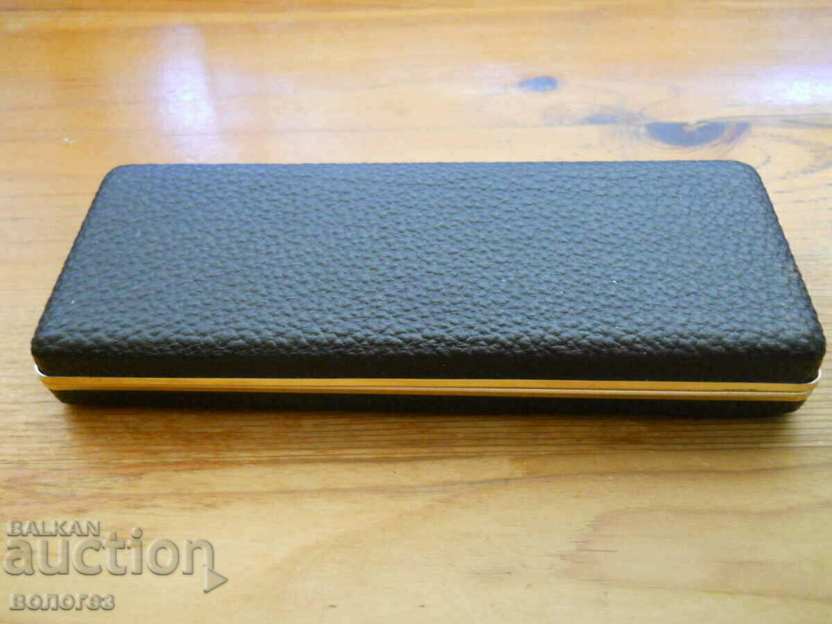 Luxury box with pen and pencil (gold plated) Luxury box with pen and pencil (gold plated)