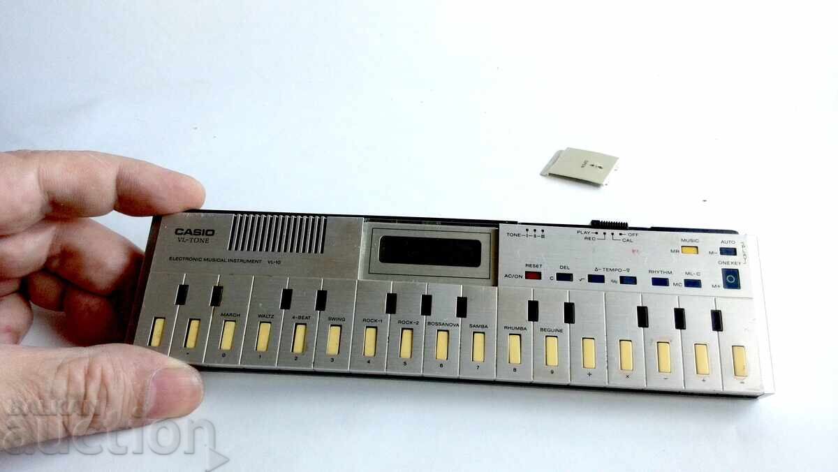 CASIO VL-10 gadget vintage din anii '80 - claviatură și calculator CASIO VL-10 gadget vintage din anii '80 - claviatură și calculator