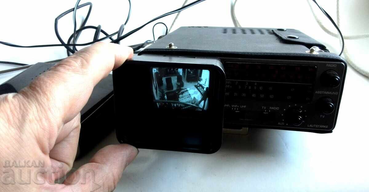 Auction Vintage Unisonic Radio and Micro TV from 1979 with Leather Auction Vintage Unisonic Radio and Micro TV from 1979 with Leather
