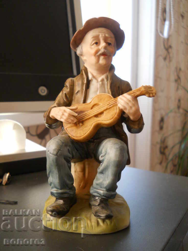 Figurină - porțelan biscuiți Figurină - porțelan biscuiți