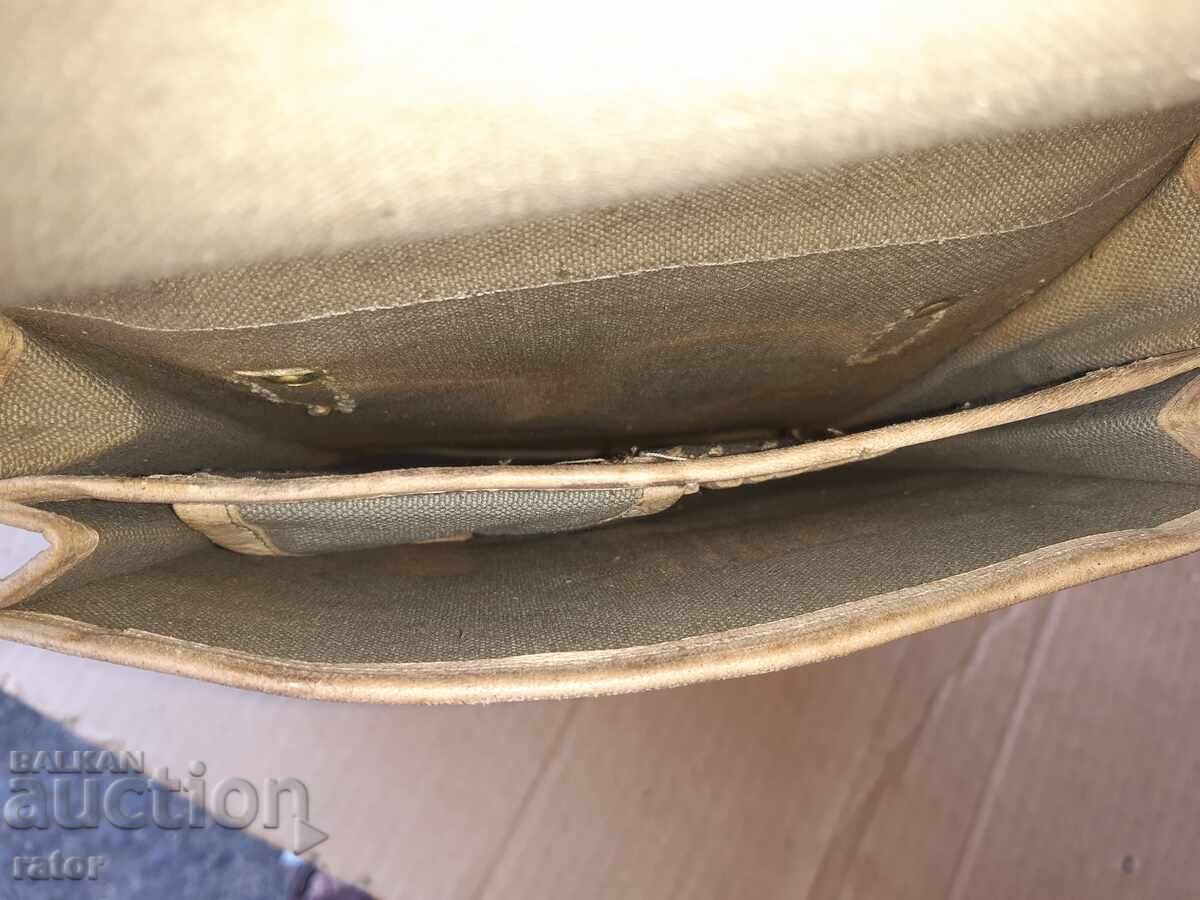 Доставка на Стара  командирска , офицерска чанта , планшет - БНА , НРБ