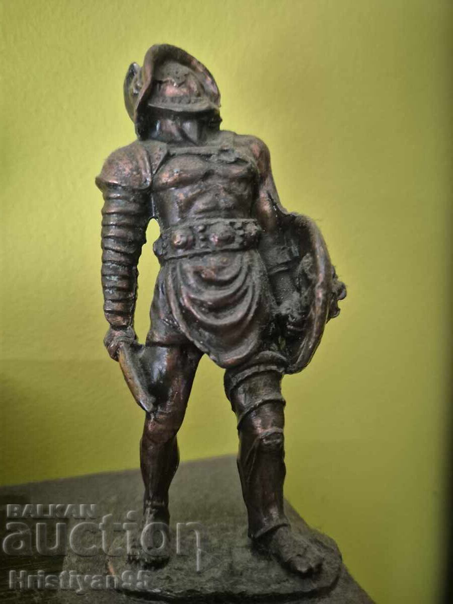 Figurină, statuetă din bronz și alamă