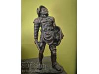 Figurină, statuetă din bronz și alamă