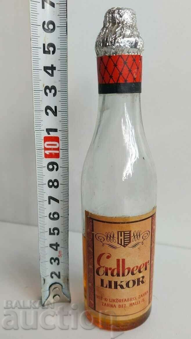 СТАРО ШИШЕ ЛИКЬОР ПОЛУПЪЛНО НЕГОДНО ЗА УПОТРЕБА с цена 19.00 лв. | € 9.71