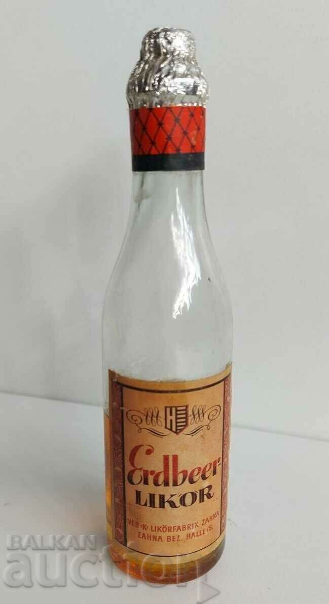 СТАРО ШИШЕ ЛИКЬОР ПОЛУПЪЛНО НЕГОДНО ЗА УПОТРЕБА