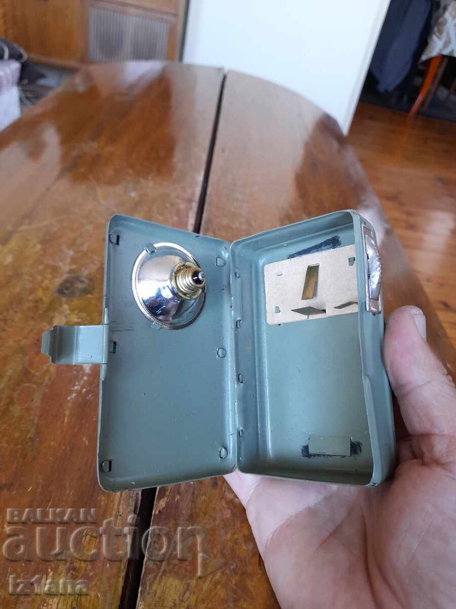 Delivery of Old railway flashlight Delivery of Old railway flashlight