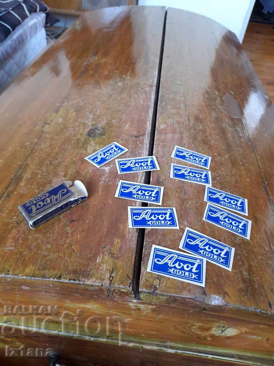 Стари ножчета за бръснене Avot Gold