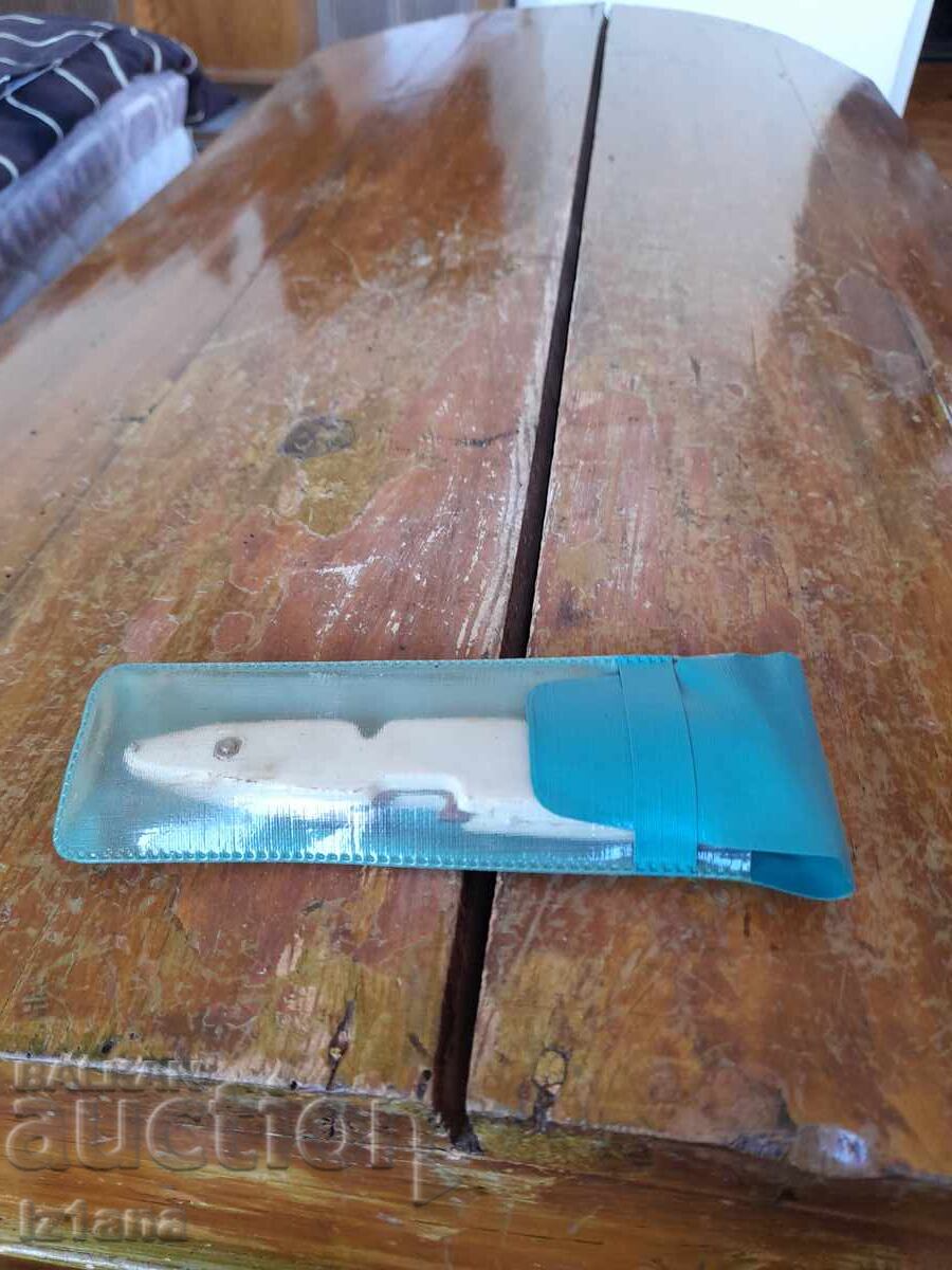 Παλιό διαμάντι, ανοιχτήρι, ακονιστήρι