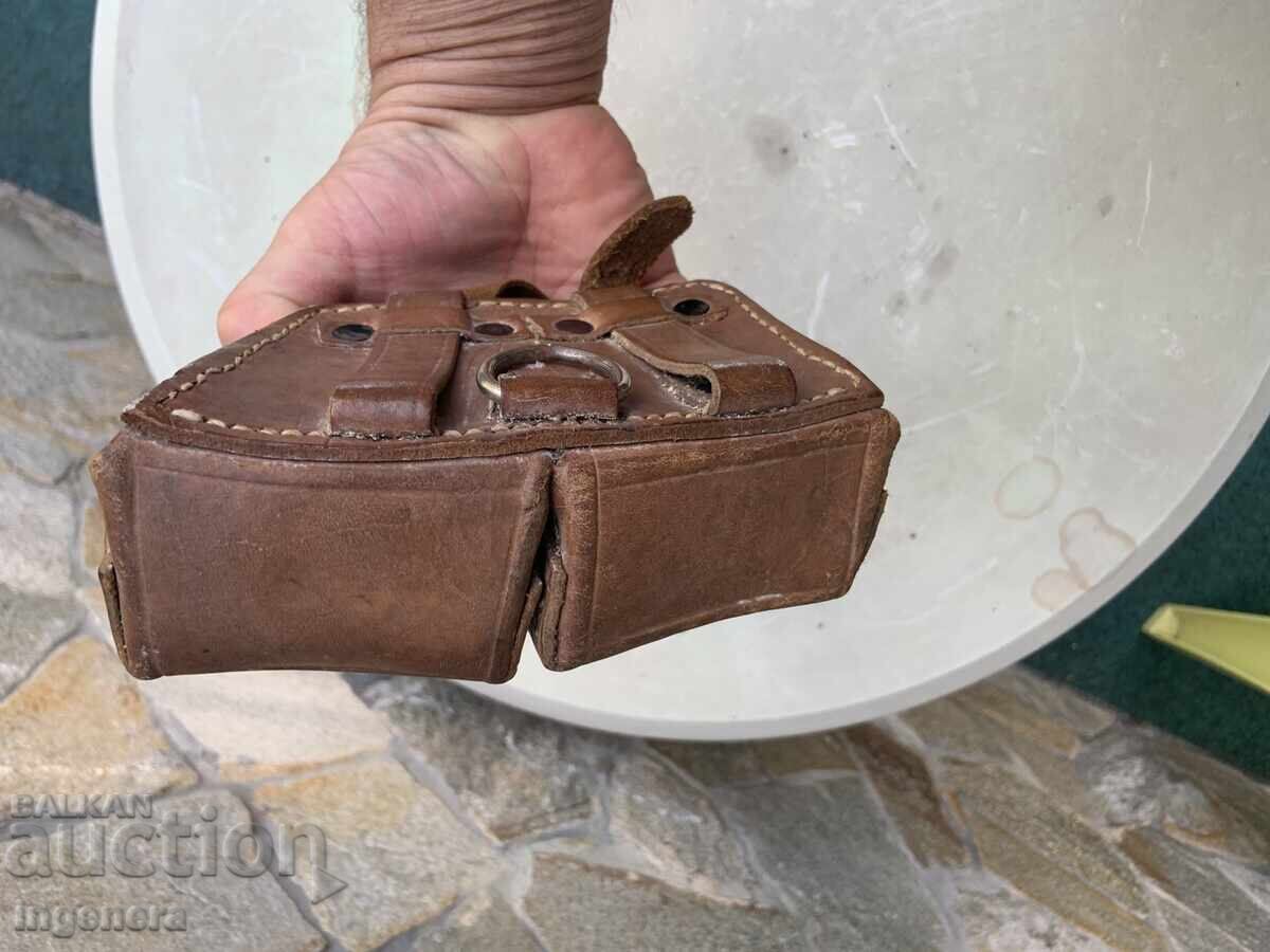 Delivery of LEATHER BAG Delivery of LEATHER BAG