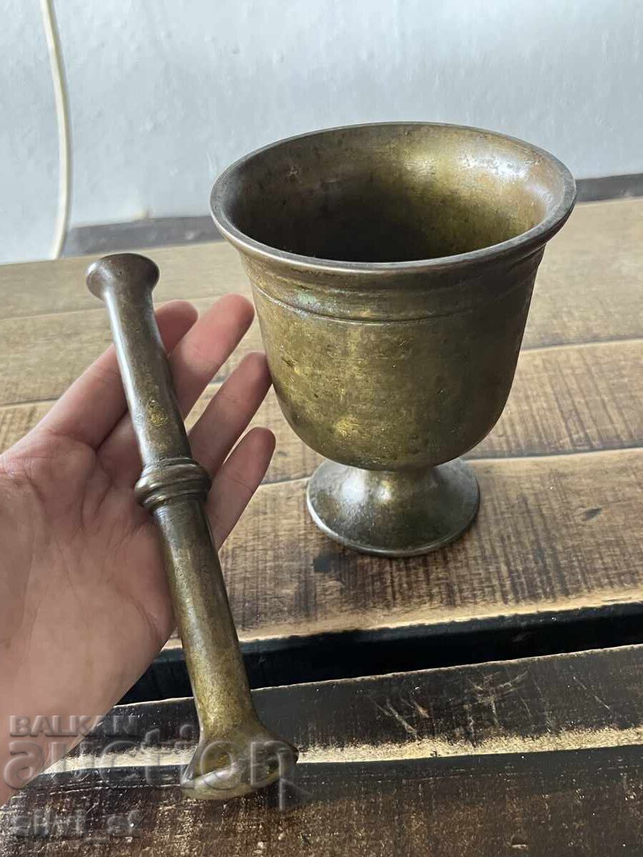 Old bronze mortar and pestle - 5