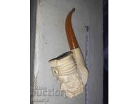 Veche pipă din spumă de mare și catalină