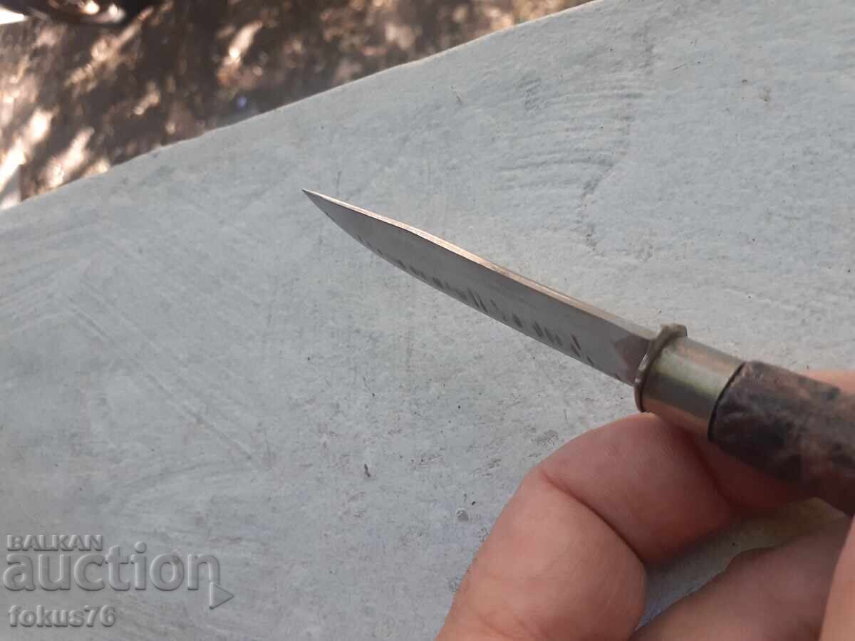 Delivery of Old small knife, pocket knife